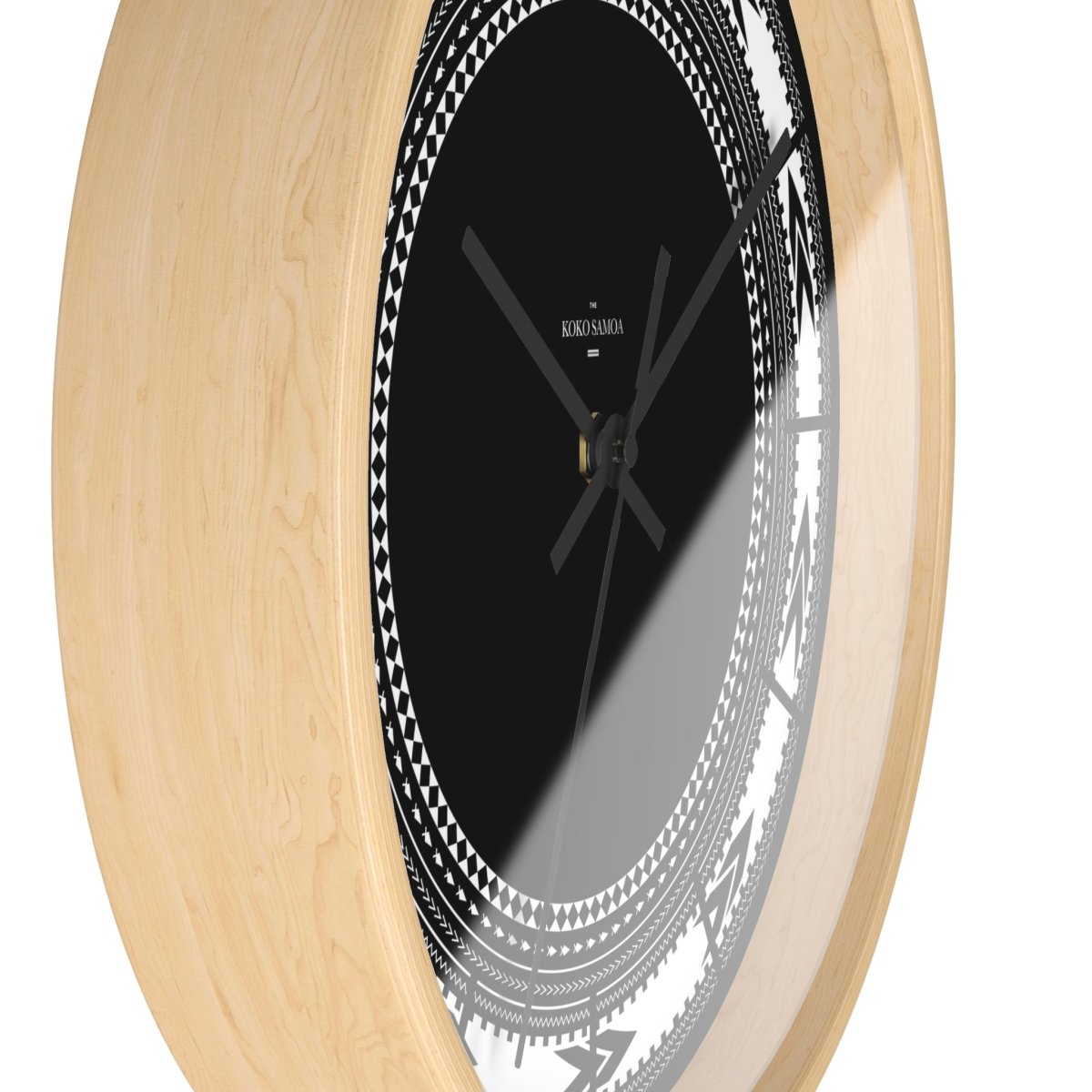White Pe'a 10-inch wall clock, stylish home decor with black base and modern design, suitable for AU, NZ, and US homes.