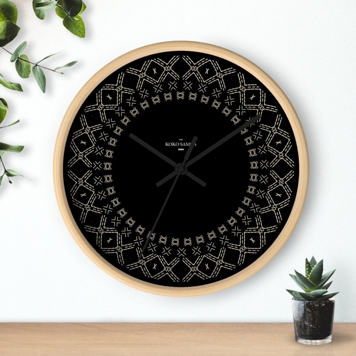 Black wall clock with white face, 10-inch (25cm) size, Malu brand, suitable for AU, NZ, and USA home decor.