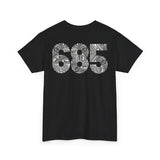 685